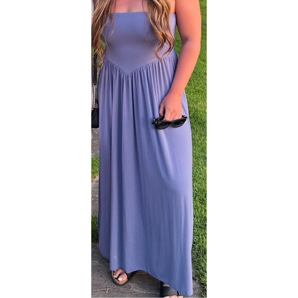 Blue strapless dress
